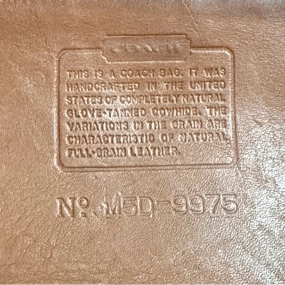 Coach‎ Vintage Curtis British Tan 1995 Made in USA Bullseye